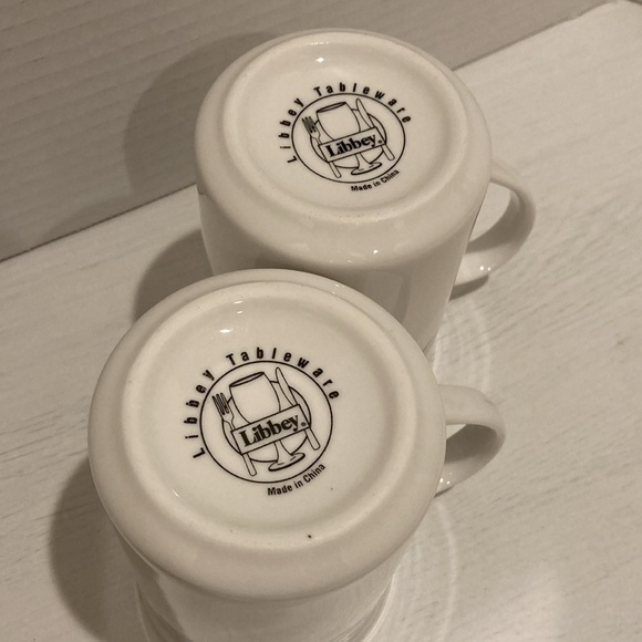 Libbey Tableware 2 Mugs Cups White Grey Silver Bow Pattern Gold Trim Rim Handle - Picture 6 of 6